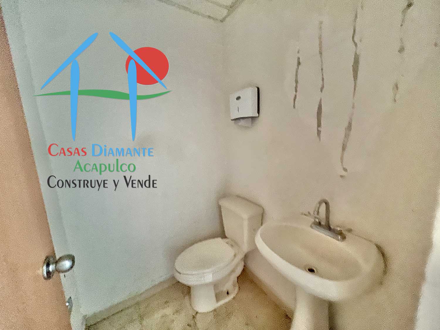 Plaza Arrecife Local Planta Alta - Medio baño 1